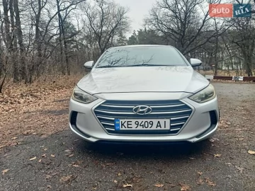 Авто Hyundai Elantra 2016 № 7347064