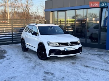 Авто Volkswagen Tiguan 2020 № 7347136