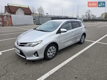 Авто Toyota Auris 2013 № 7347588