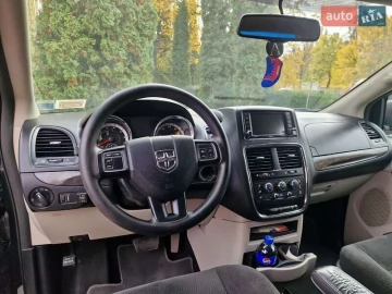 Авто Dodge Grand Caravan 2017 № 7347647