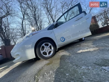 Авто Nissan Leaf 2014 № 7347924