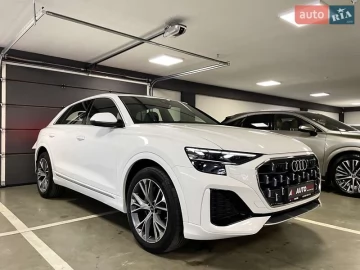 Авто Audi Q8 2025 № 7348266