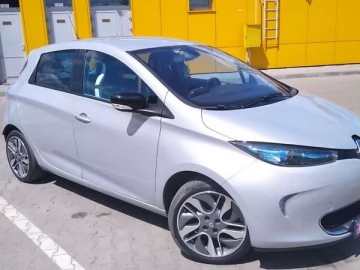 Авто Renault Zoe 2015 № 7348585