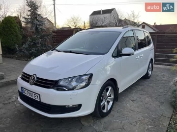 Авто Volkswagen Sharan 2012 № 7348636