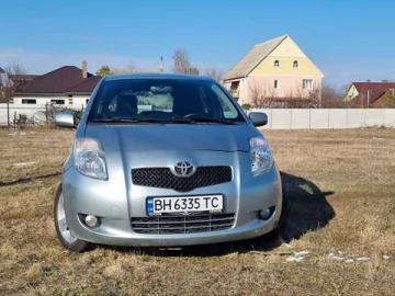 Авто Toyota Yaris 2006 № 7349151