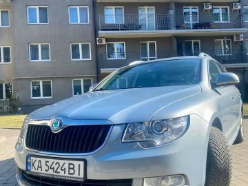 Авто Skoda Superb 2010 № 7349400