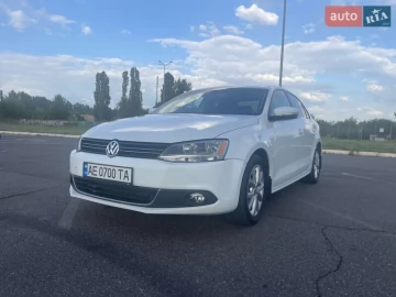 Авто Volkswagen Jetta 2014 № 7349427