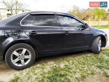 Авто Volkswagen Jetta 2006 № 7350053