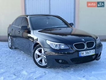 Авто BMW 5 Series 2003 № 7350077