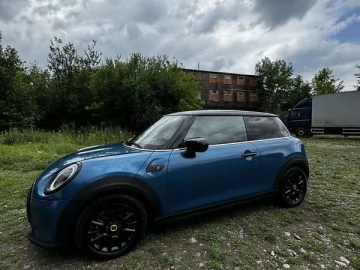 Авто MINI Electric 2023 № 7350559