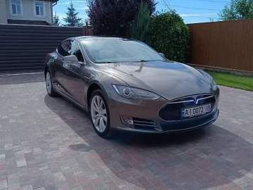 Авто Tesla Model S 2015 № 7350587
