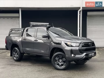 Авто Toyota Hilux 2021 № 7350761