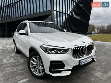 Авто BMW X5 2022 № 7350791