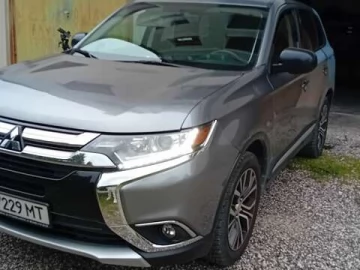 Авто Mitsubishi Outlander 2017 № 7351610