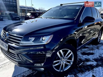 Авто Volkswagen Touareg 2015 № 7351740