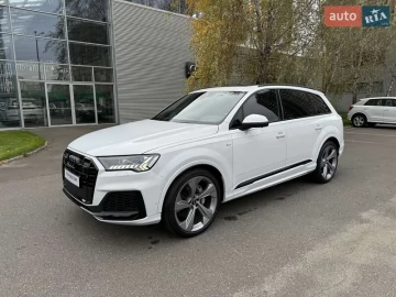 Авто Audi Q7 2022 № 7351878