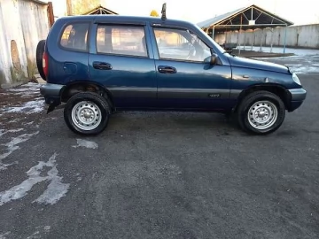 Авто Chevrolet Niva 2007 № 7352069