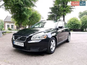 Авто Volvo V50 2009 № 7352265