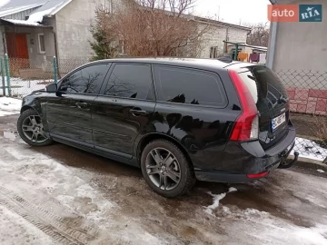 Авто Volvo V50 2008 № 7352314