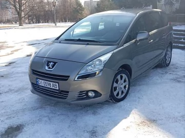 Авто Peugeot 5008 2010 № 7352322
