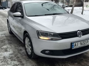 Авто Volkswagen Jetta 2012 № 7352403