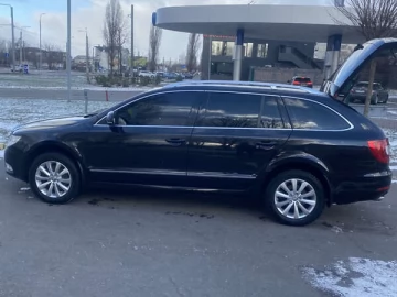 Авто Skoda Superb 2011 № 7352449
