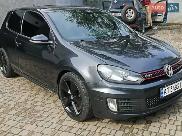 Авто Volkswagen Golf 2010 № 7352456