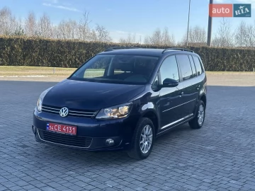 Авто Volkswagen Touran 2013 № 7352459