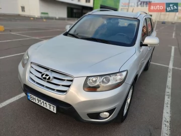 Авто Hyundai Santa Fe 2011 № 7352499