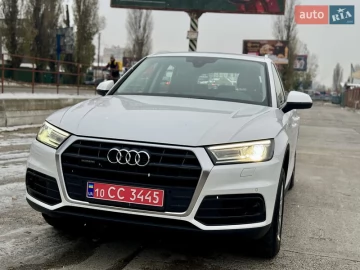 Авто Audi Q5 2020 № 7352958