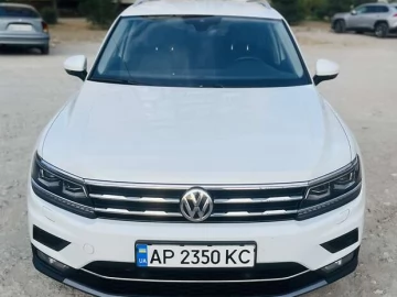 Авто Volkswagen Tiguan 2018 № 7352969