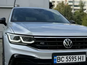 Авто Volkswagen Tiguan 2021 № 7352976