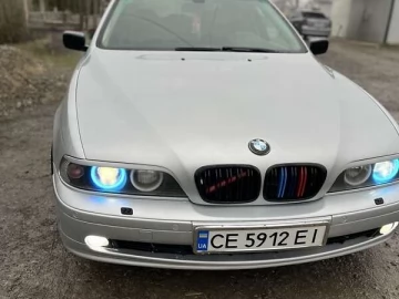 Авто BMW 5 Series 2001 № 7353488