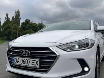 Авто Hyundai Elantra 2018 № 7353886
