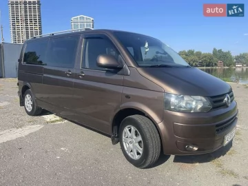 Авто Volkswagen Transporter 2010 № 7353961