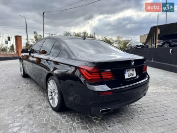 Авто BMW 7 Series 2013 № 7353977