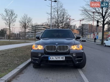 Авто BMW X5 2010 № 7353993