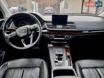 Авто Audi Q5 2018 № 7354119