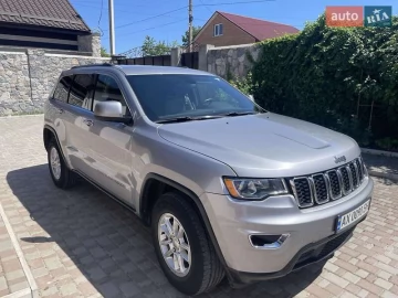 Авто Jeep Grand Cherokee 2018 № 7354141