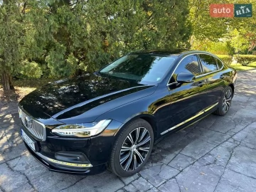 Авто Volvo S90 2023 № 7354209