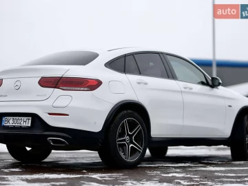 Авто Mercedes Glc-Class Coupe 2020 № 7354212