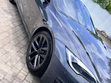 Авто Tesla Model S 2022 № 7354213