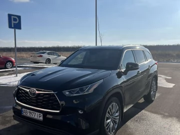 Авто Toyota Highlander 2022 № 7354215