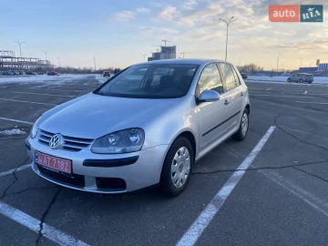 Авто Volkswagen Golf 2004 № 7354565