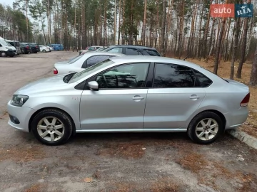 Авто Volkswagen Polo 2012 № 7354708