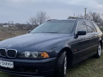 Авто BMW 5 Series 2002 № 7355517