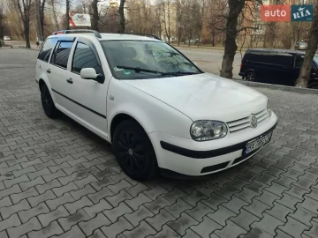 Авто Volkswagen Golf 2004 № 7355595
