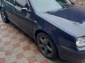 Авто Volkswagen Golf 2001 № 7355600