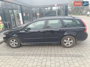 Авто Volvo V50 2009 № 7355796