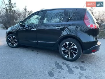 Авто Renault Scenic 2010 № 7355827